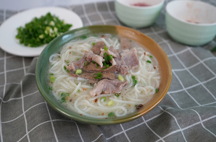 西乡原味汤粉王培训